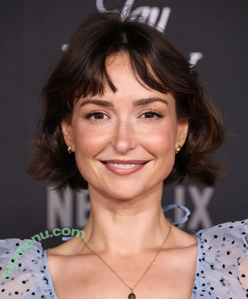 Milana Vayntrub nude photo #0112 (AT&T Girl / mintmilana)