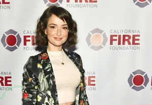 Milana Vayntrub / AT&T Girl / mintmilana nude photo #0706