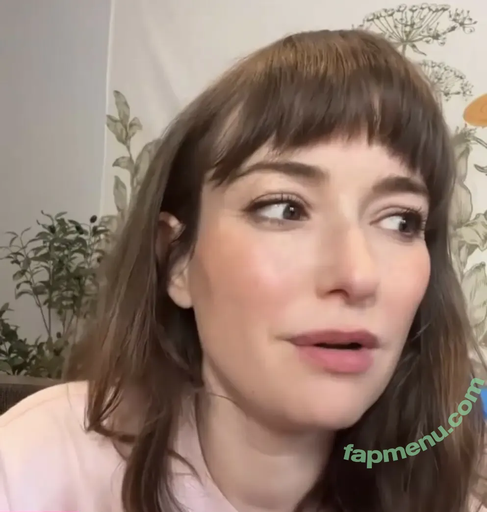 Milana Vayntrub nude photo #0780 (AT&T Girl / mintmilana)