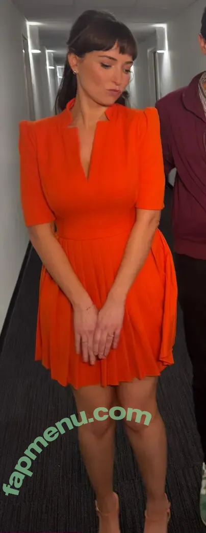Milana Vayntrub nude photo #0792 (AT&T Girl / mintmilana)