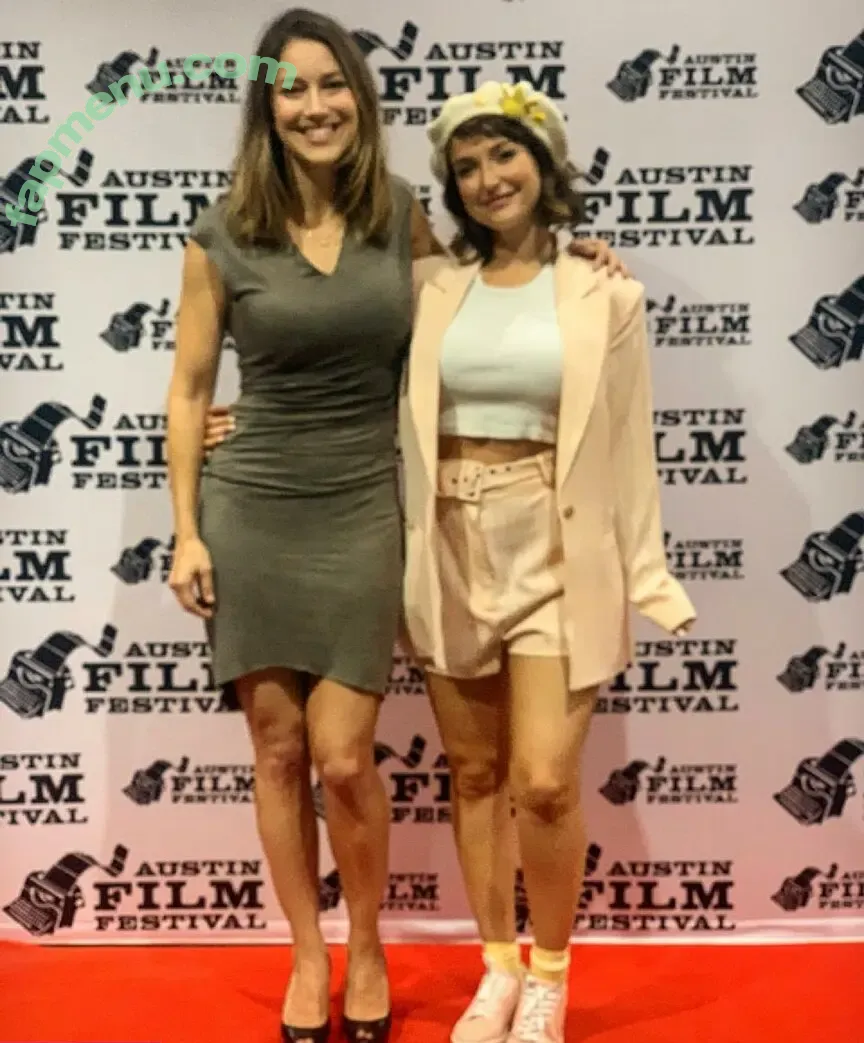 Milana Vayntrub nude photo #0831 (AT&T Girl / mintmilana)