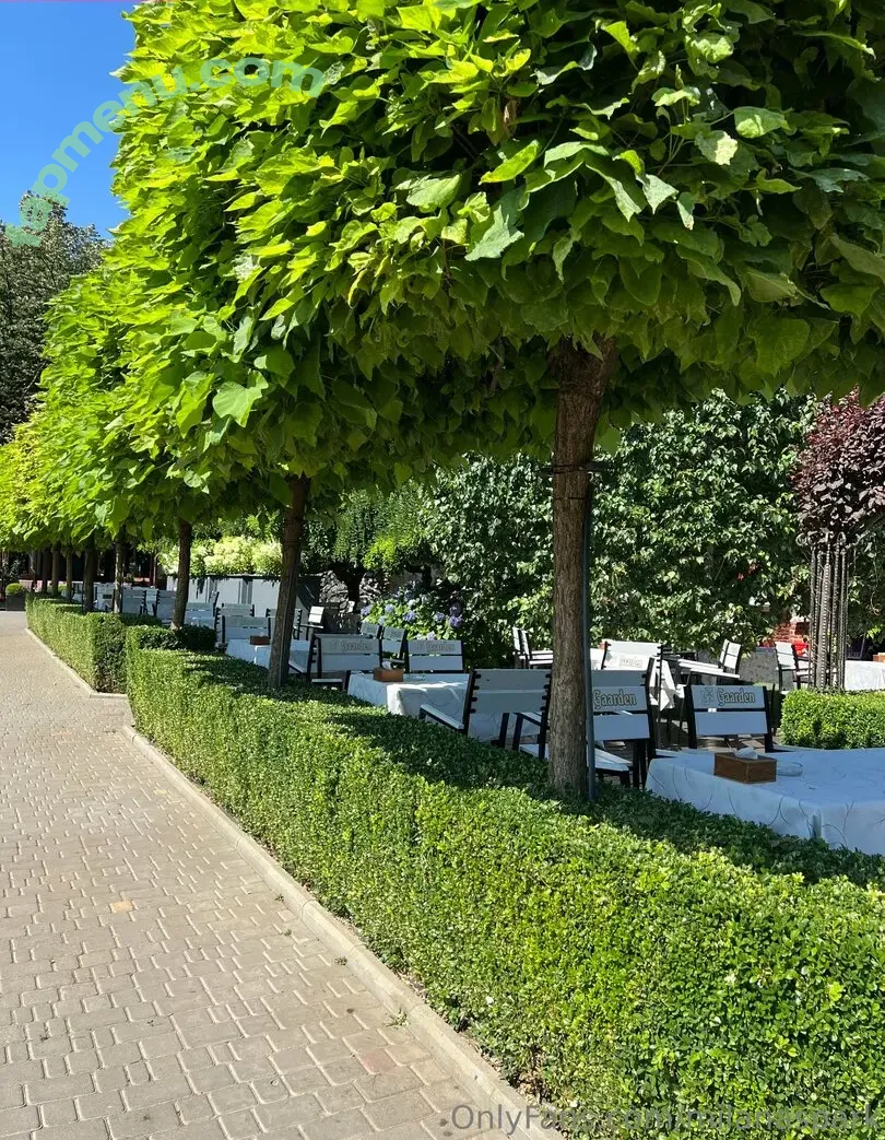 milanaspark nude photo #0008 (milana.spark)