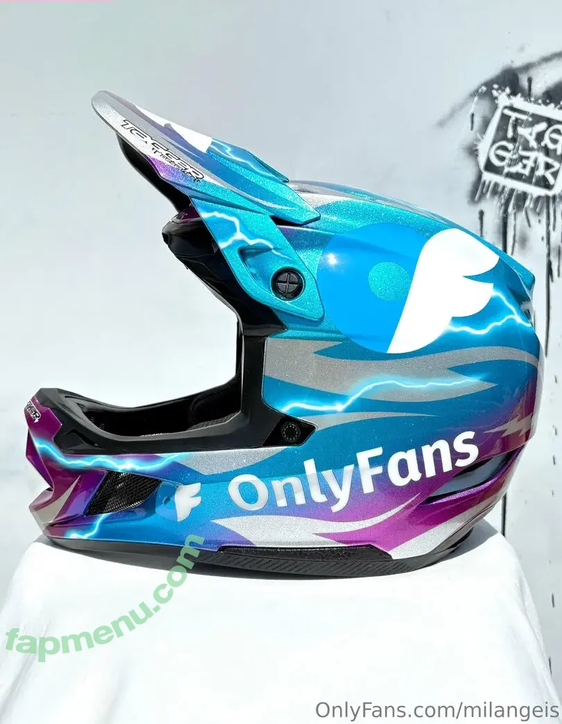 milangeis nude photo #0007 (milangeis)