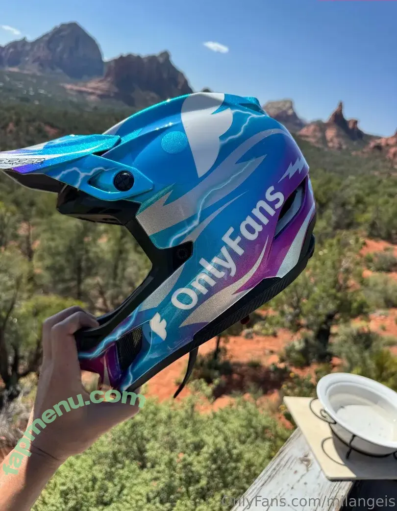 milangeis nude photo #0015 (milangeis)