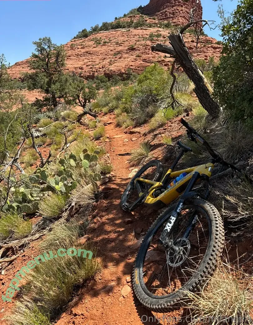 milangeis nude photo #0018 (milangeis)