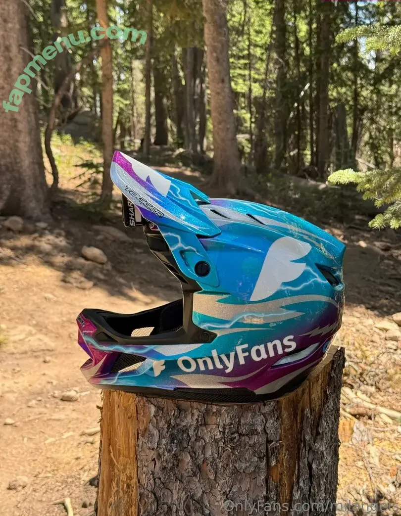 milangeis nude photo #0023 (milangeis)