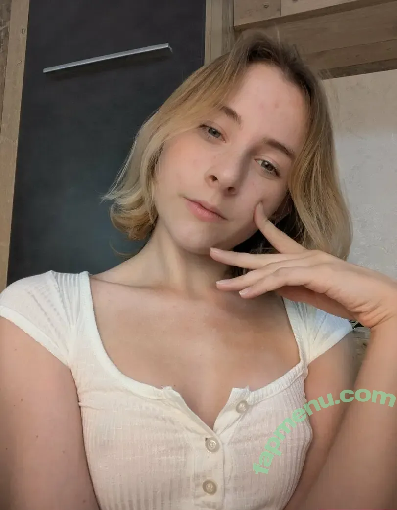 milapixie nude photo #0052 (milapixievip)