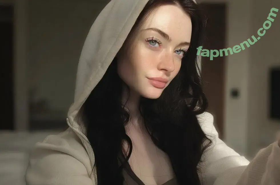 milashaw nude photo #0004 (milashawx / milashawxx)