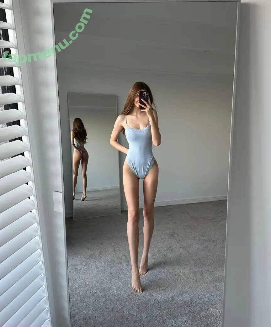 milasobolovfree nude photo #0004 (miladoesyoga)