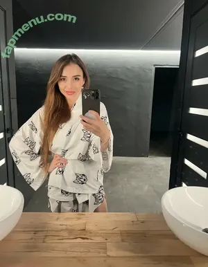 milawonder / milawonderhome nude photo #0021