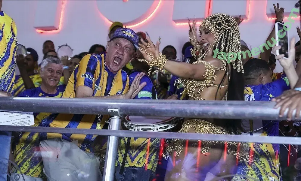 Mileide Mihaile nude photo #0049 (mileidemihaile)