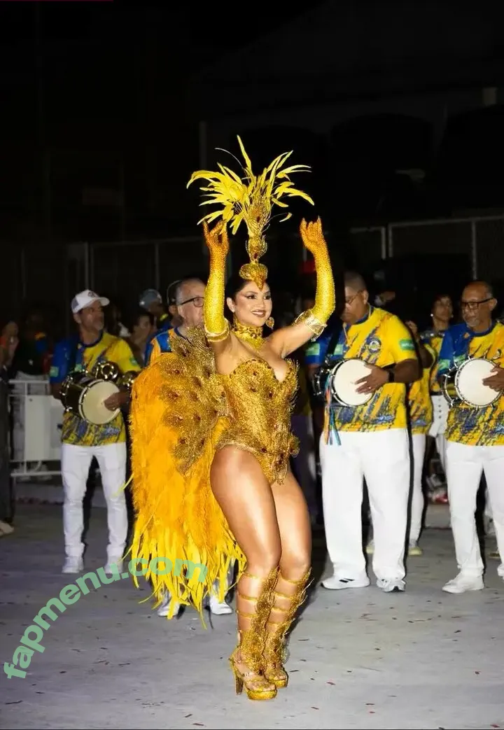 Mileide Mihaile nude photo #0057 (mileidemihaile)