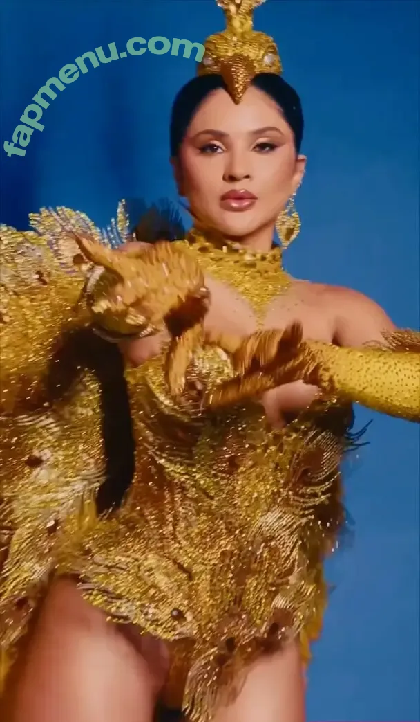 Mileide Mihaile nude photo #0059 (mileidemihaile)