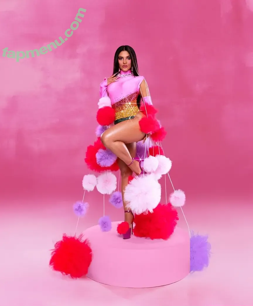 Mileide Mihaile nude photo #0069 (mileidemihaile)