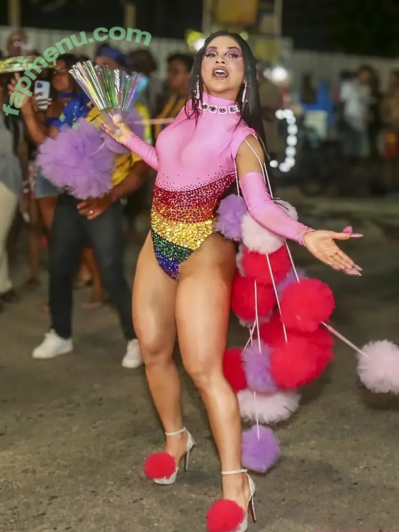 Mileide Mihaile nude photo #0081 (mileidemihaile)