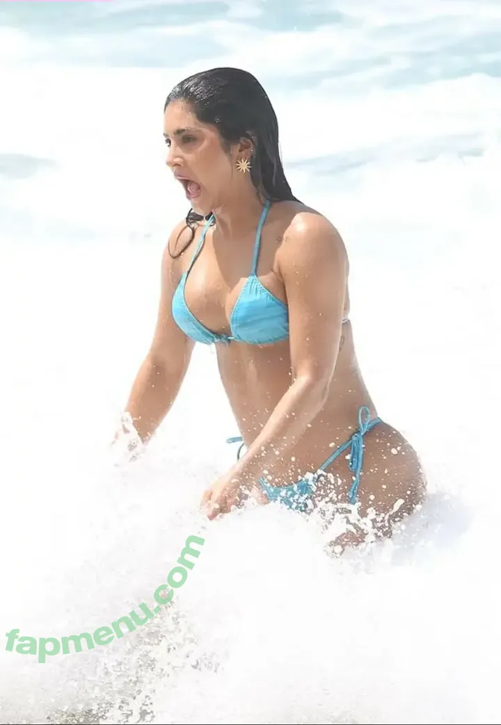 Mileide Mihaile nude photo #0113 (mileidemihaile)