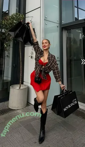 Milena Melnichuk / milena_melnichuk nude photo #0162