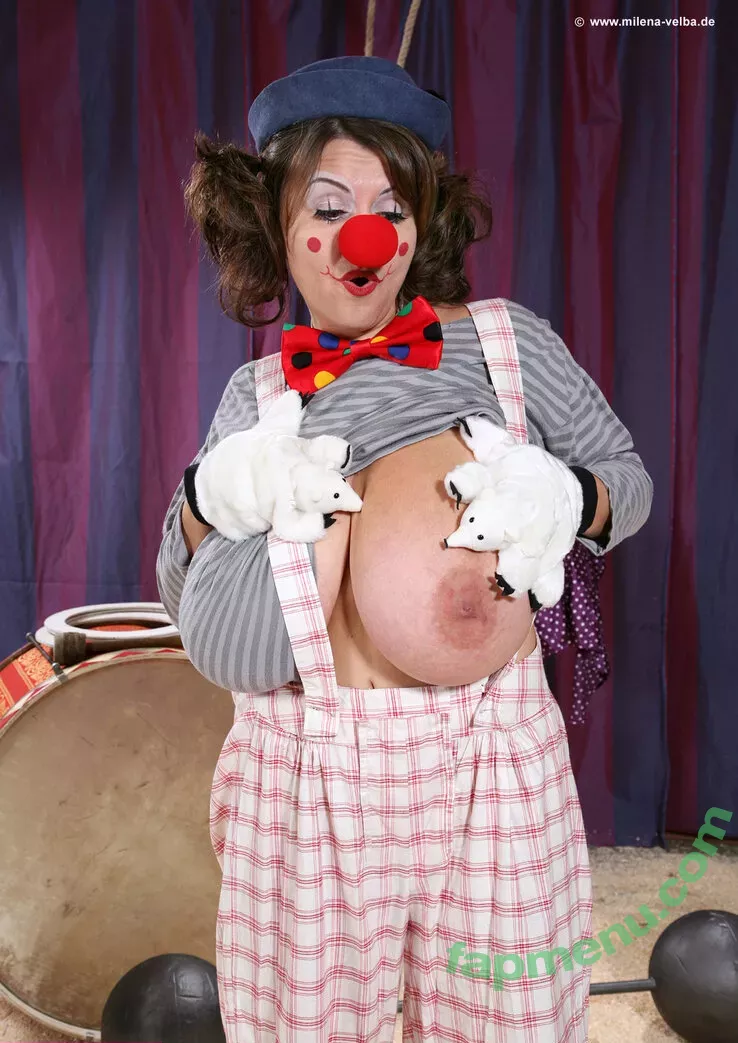 Milena Velba nude photo #9350 (Milena_Offical / ms.milenavelba / velbamilenaveronikalz)