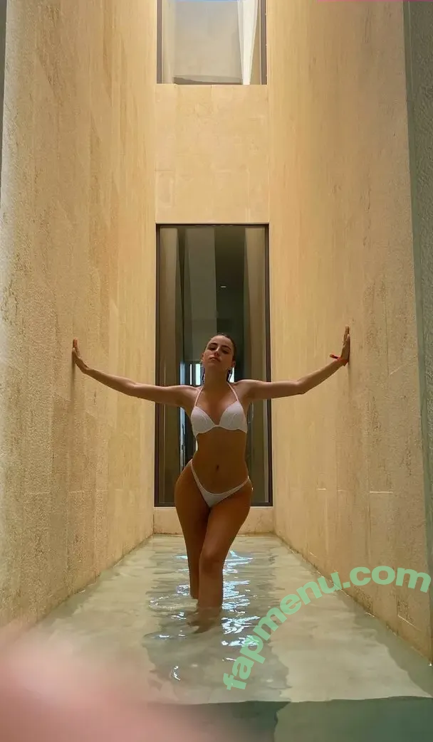 Milena nude photo #0007 (m / milenaciciotti / milenagrace)