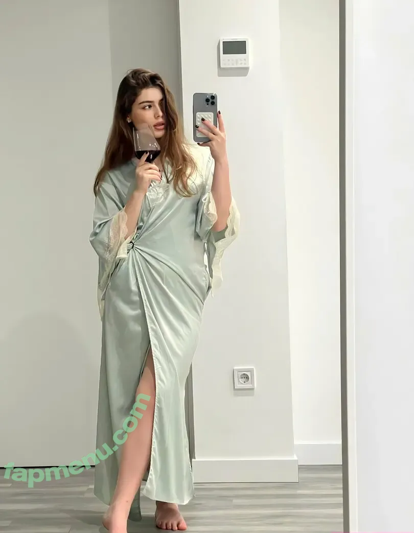 milenar.belluci nude photo #0048 (belluccimilena)