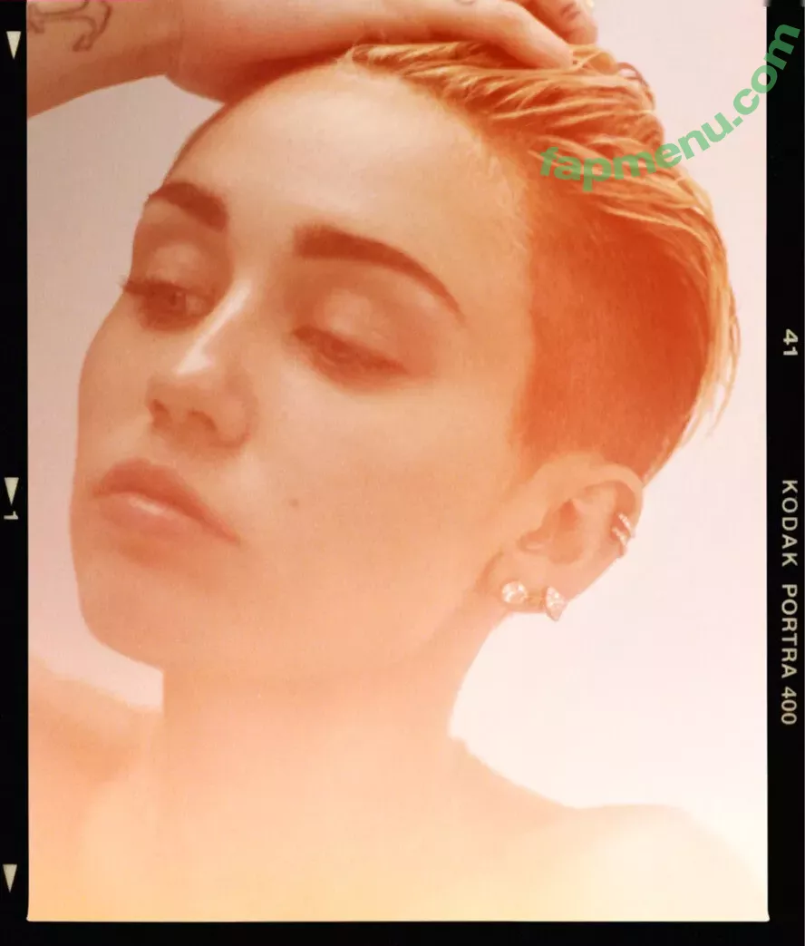 Miley Cyrus nude photo #3892 (MileyCyrus)