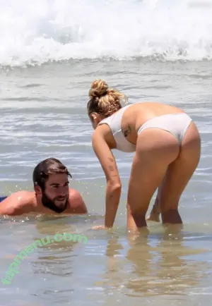 Miley Cyrus / MileyCyrus nude photo #4225