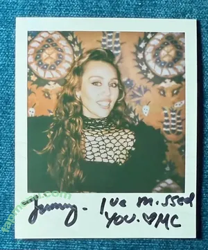 Miley Cyrus / MileyCyrus nude photo #4991