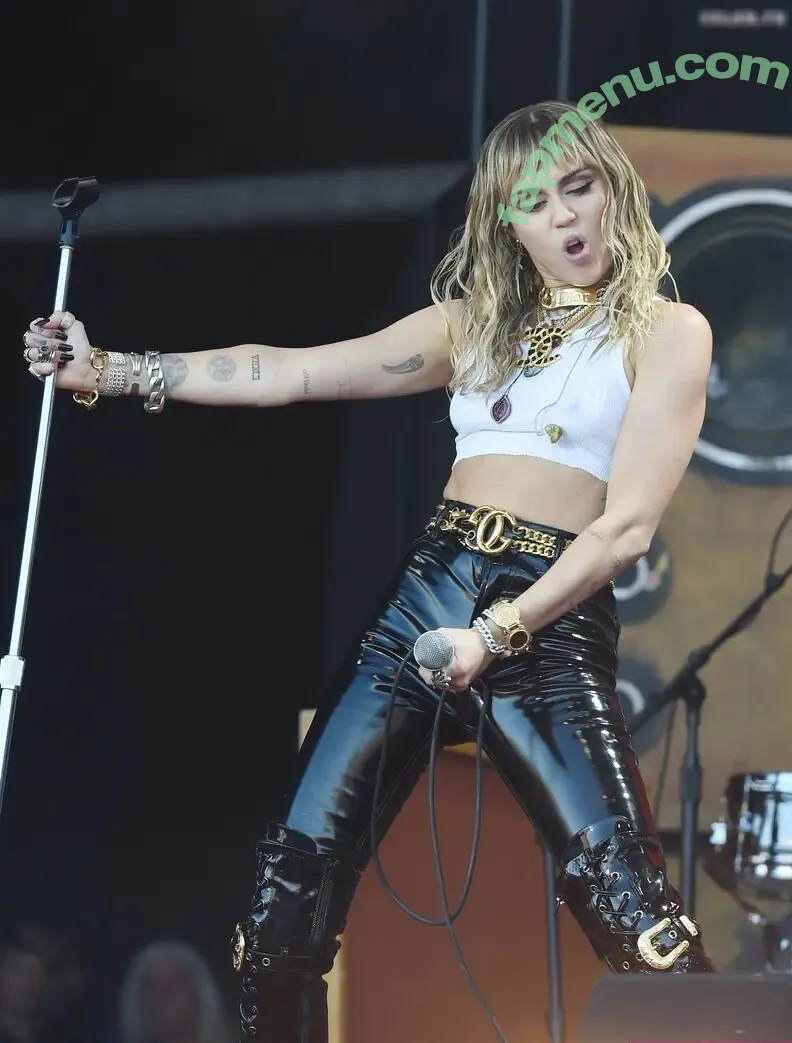 Miley Cyrus nude photo #4325 (MileyCyrus)