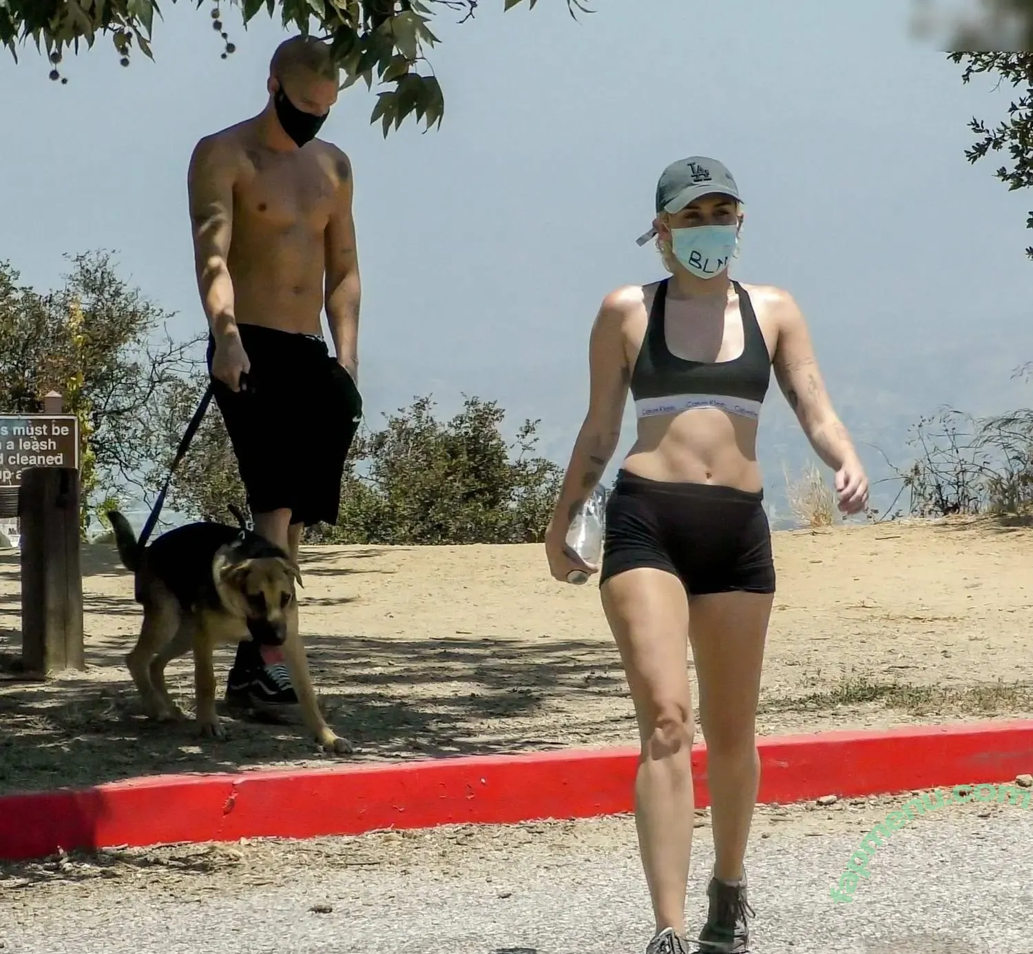 Miley Cyrus nude photo #4708 (MileyCyrus)