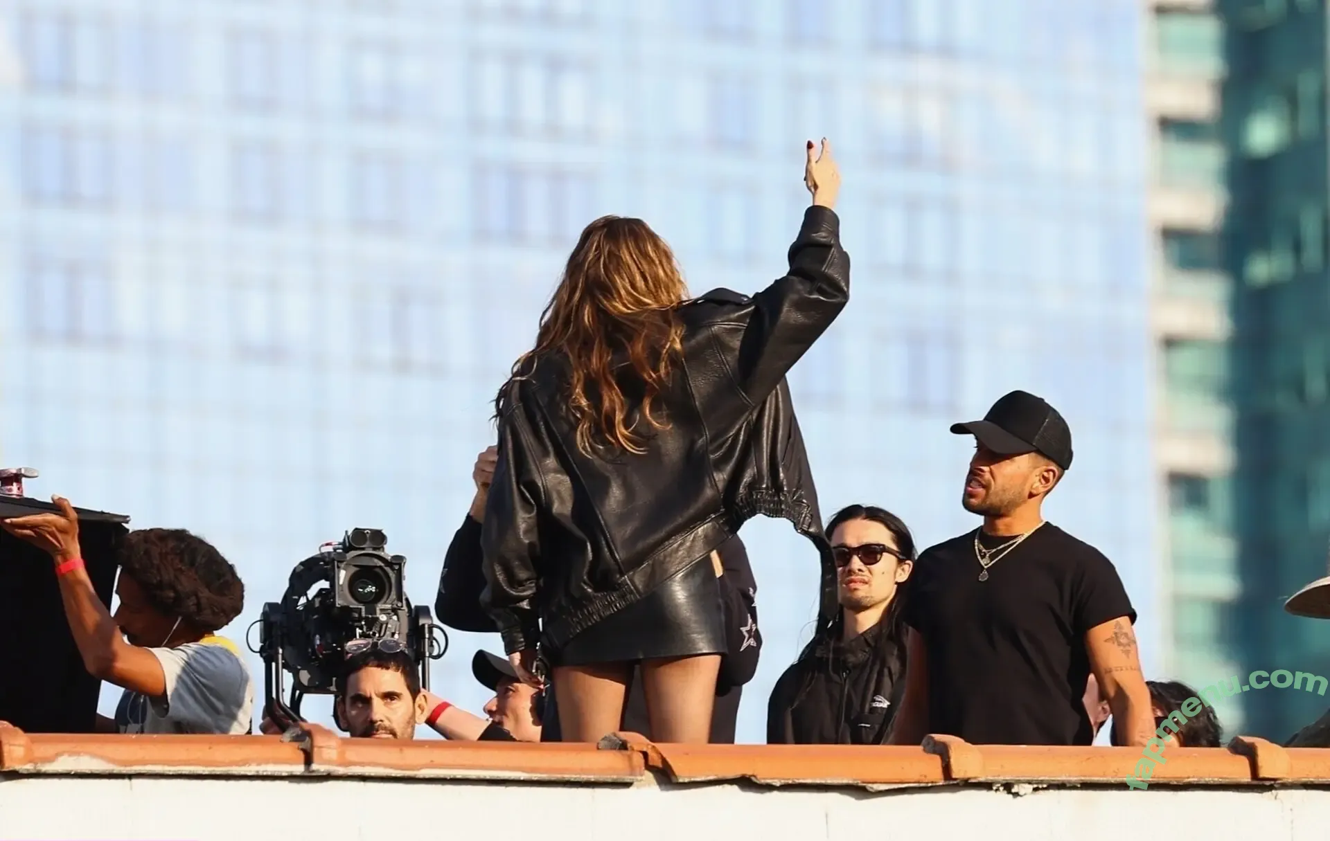 Miley Cyrus nude photo #4750 (MileyCyrus)