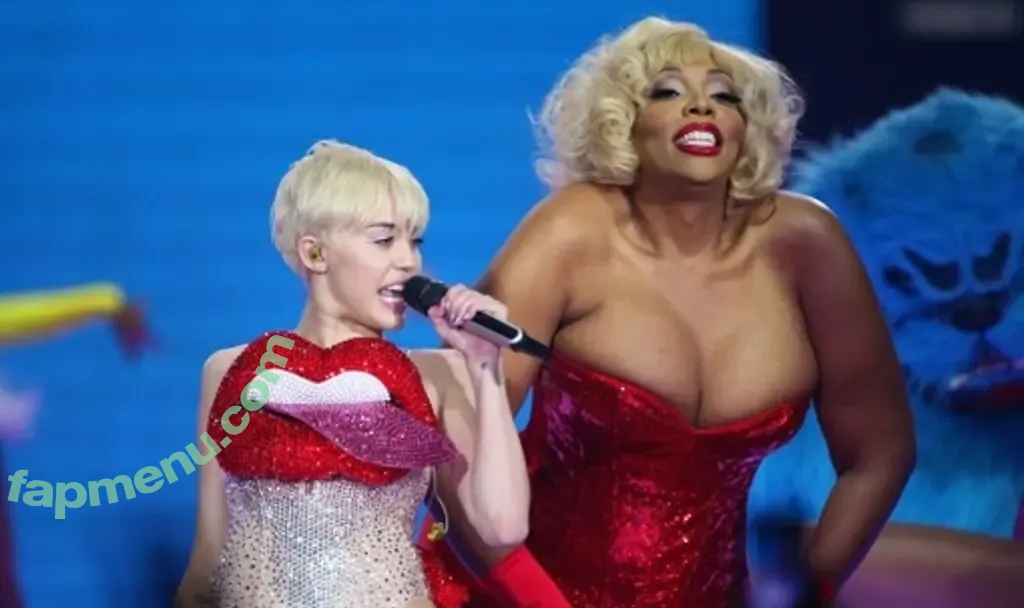 Miley Cyrus nude photo #4947 (MileyCyrus)