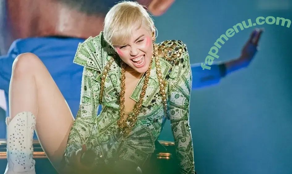 Miley Cyrus nude photo #4957 (MileyCyrus)