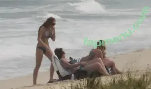 Miley Cyrus / MileyCyrus nude photo #5015