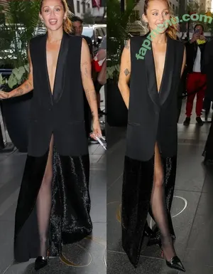 Miley Cyrus / MileyCyrus nude photo #5114