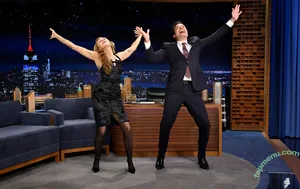 Miley Cyrus / MileyCyrus nude photo #5182