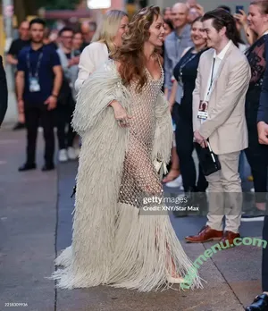 Miley Cyrus / MileyCyrus nude photo #5245