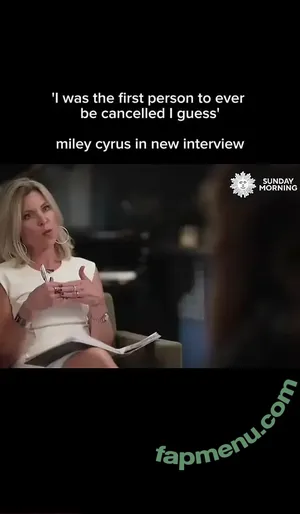 Miley Cyrus / MileyCyrus nude photo #5832