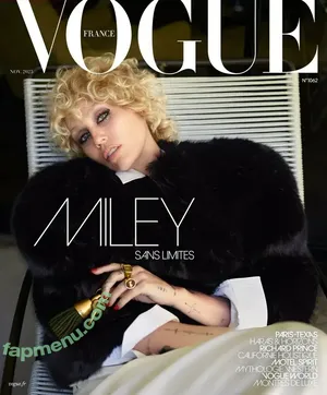 Miley Cyrus / MileyCyrus nude photo #5840