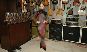 Miley Cyrus / MileyCyrus nude photo #5982