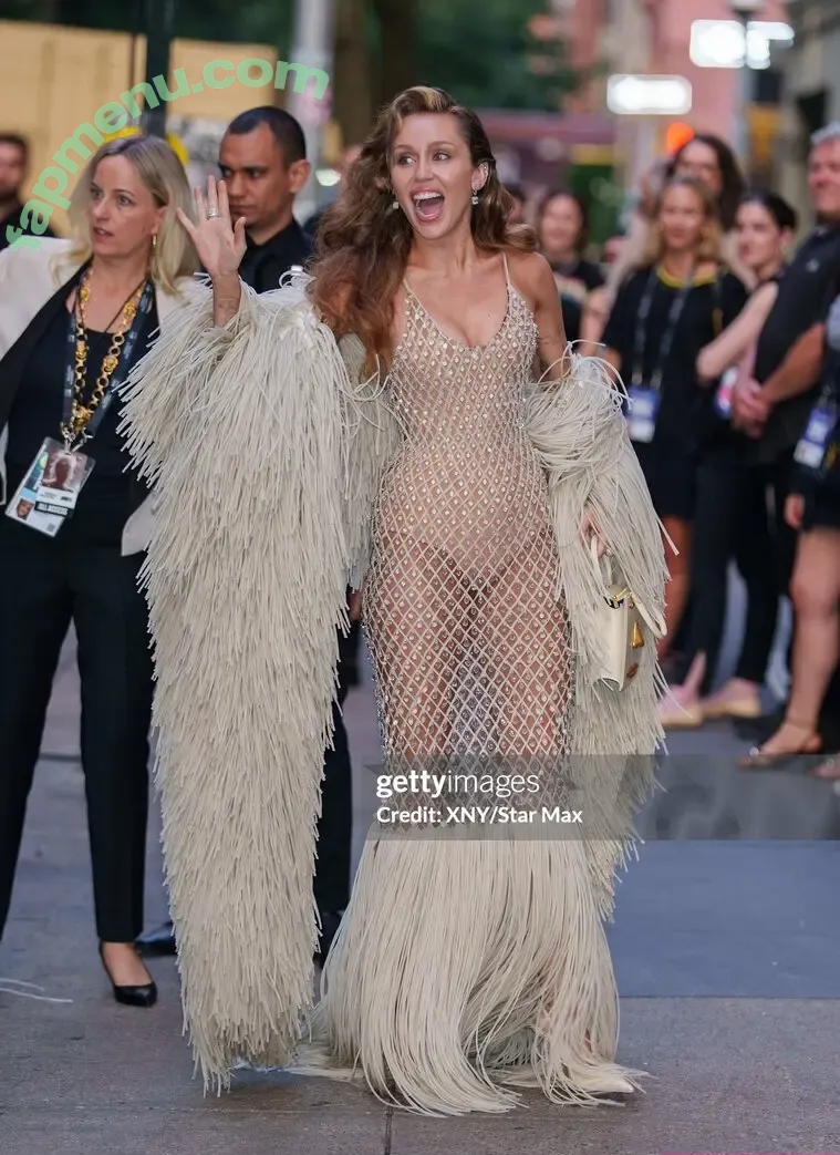 Miley Cyrus nude photo #5233 (MileyCyrus)