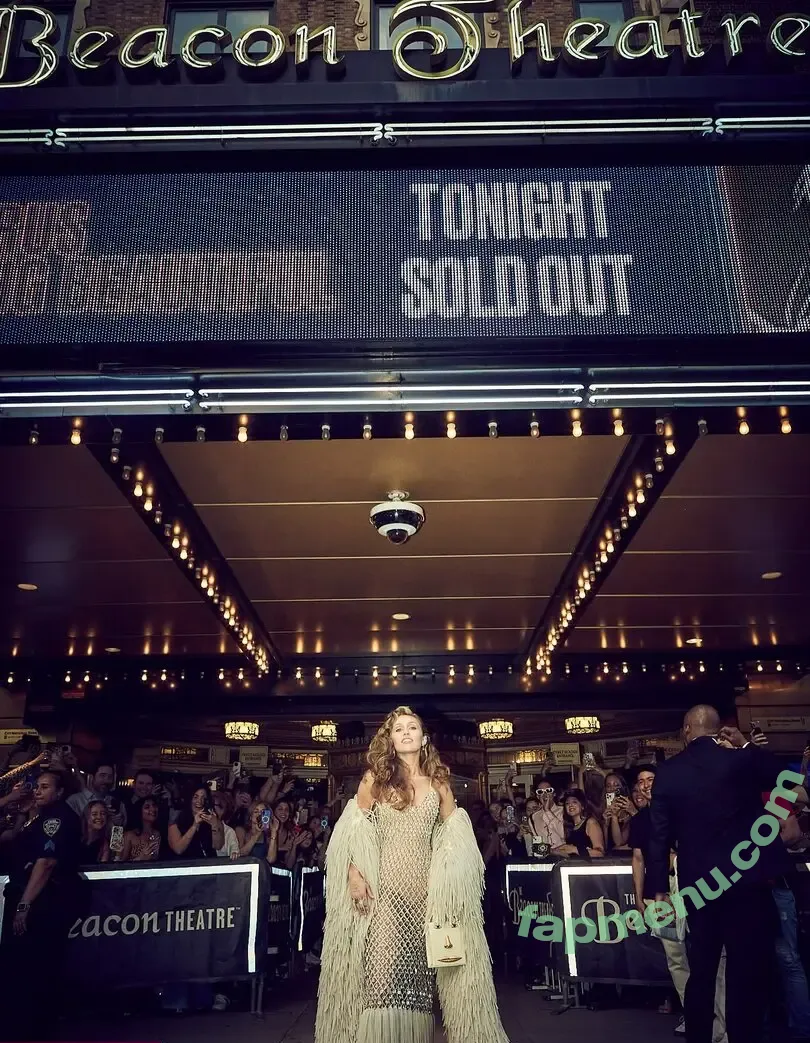 Miley Cyrus nude photo #5278 (MileyCyrus)