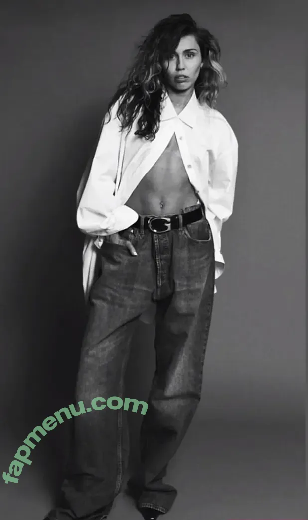 Miley Cyrus nude photo #5678 (MileyCyrus)