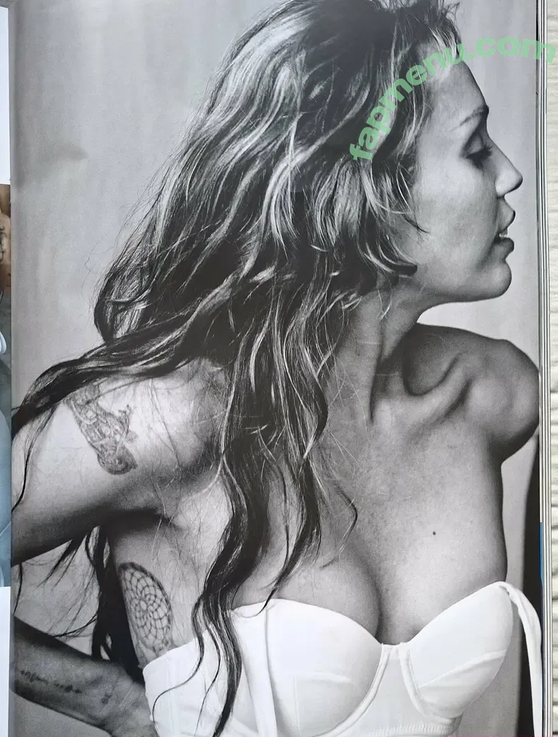 Miley Cyrus nude photo #5743 (MileyCyrus)