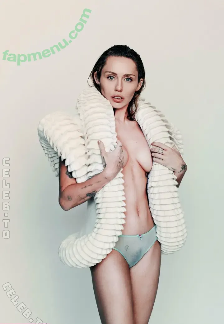 Miley Cyrus nude photo #5997 (MileyCyrus)