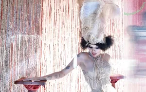 Miley Cyrus / MileyCyrus nude photo #6036