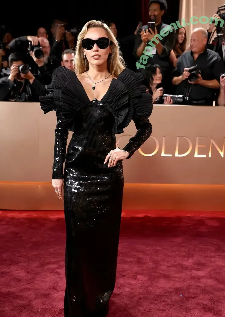 Miley Cyrus nude photo #6186 (MileyCyrus)