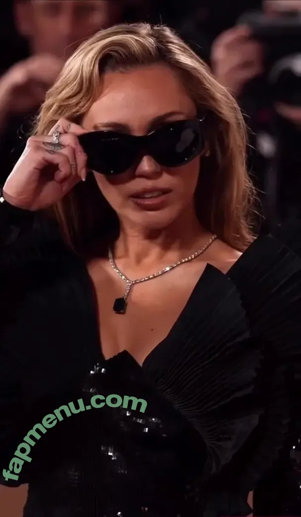 Miley Cyrus nude photo #6209 (MileyCyrus)