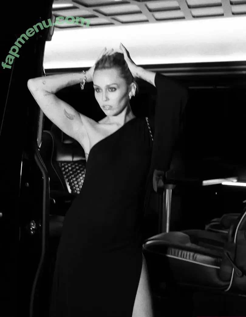 Miley Cyrus nude photo #6219 (MileyCyrus)