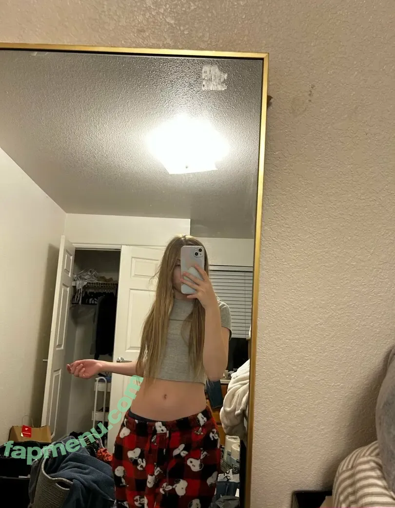 mileycollege nude photo #0050 (milescollege)