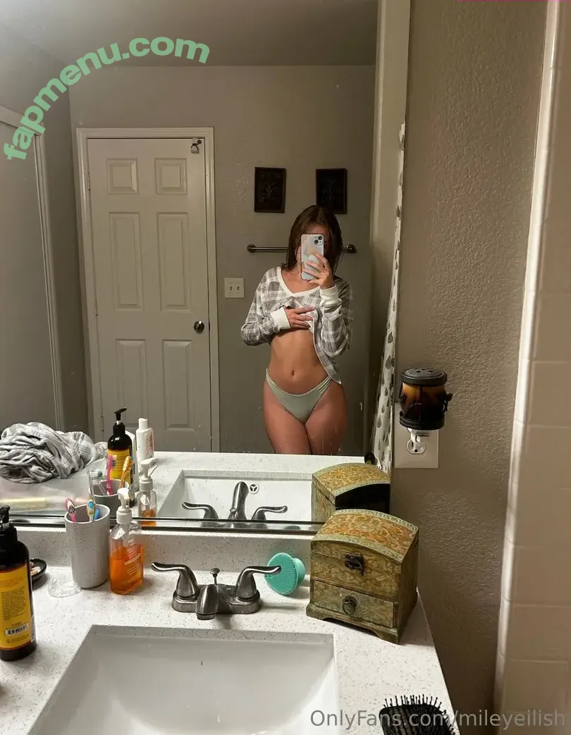 mileyeilish nude photo #0018 (billieeilish)